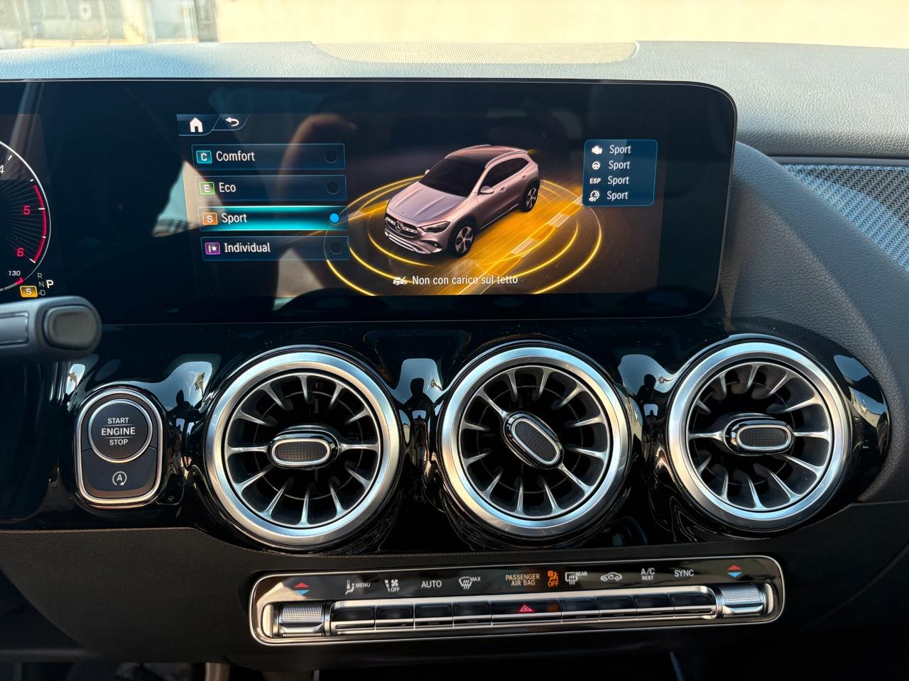 Mercedes-benz GLA 200 d AUTOMATIC AMG LINE PREMIUM PLUS TETTO APRIBILE