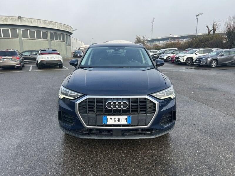 Audi Q3 35 TDI S tronic Business