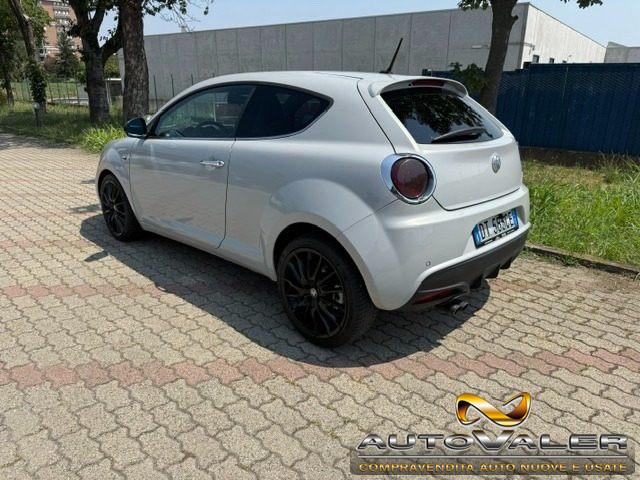 ALFA ROMEO MiTo 1.4 T 155 CV Distinctive Premium Pack