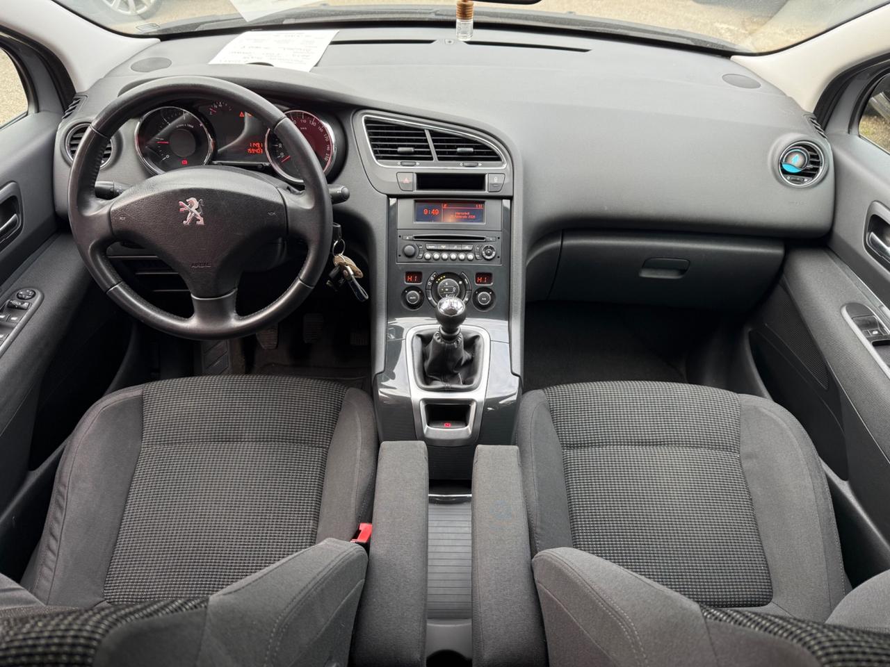 Peugeot 5008 7POSTI 1.6HDi 115CV 159.000KM OK NEOPATENTATI