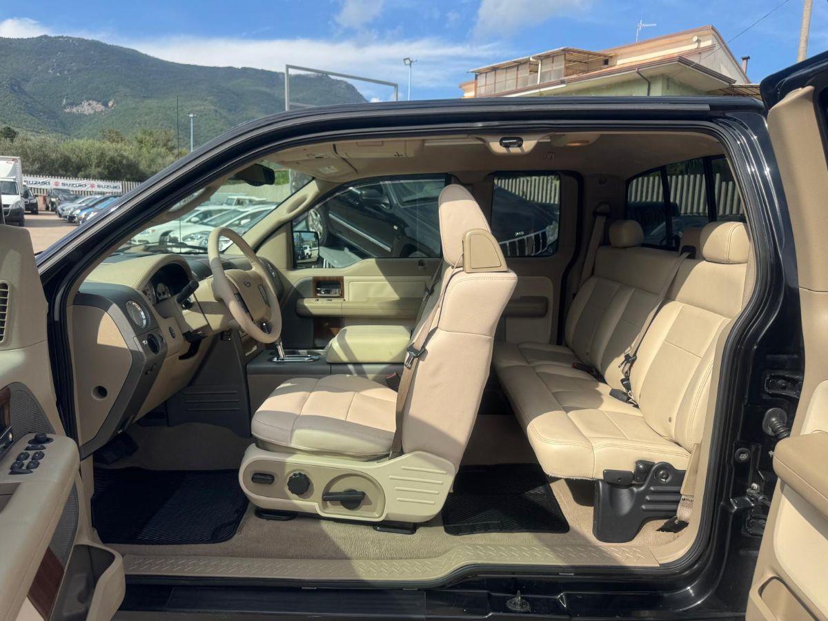 FORD - F 150 LARIAT 5,4 TRITON