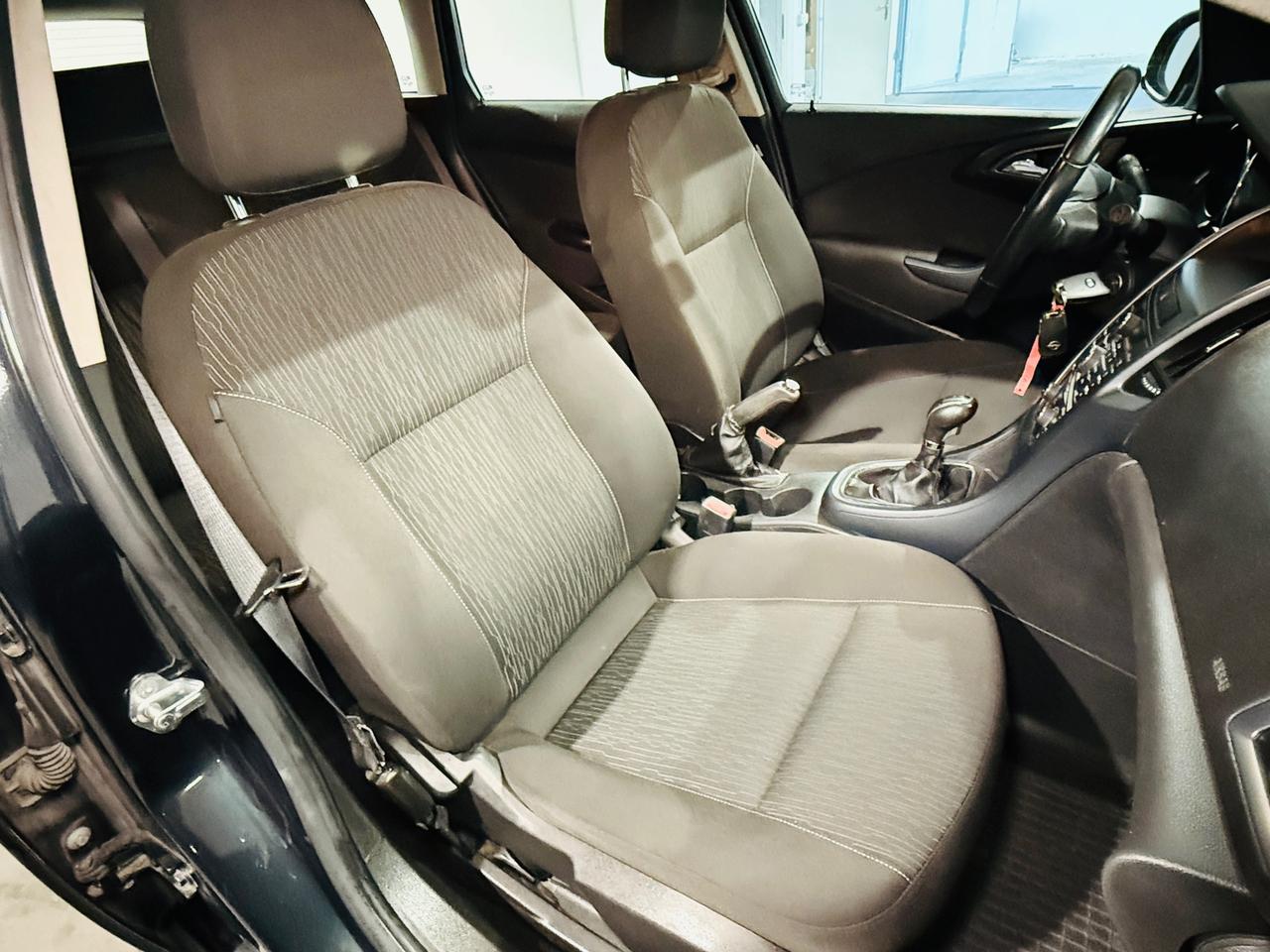 Opel Astra 1.7 CDTI 110CV Sports Tourer Cosmo*NEOPATENTATI*