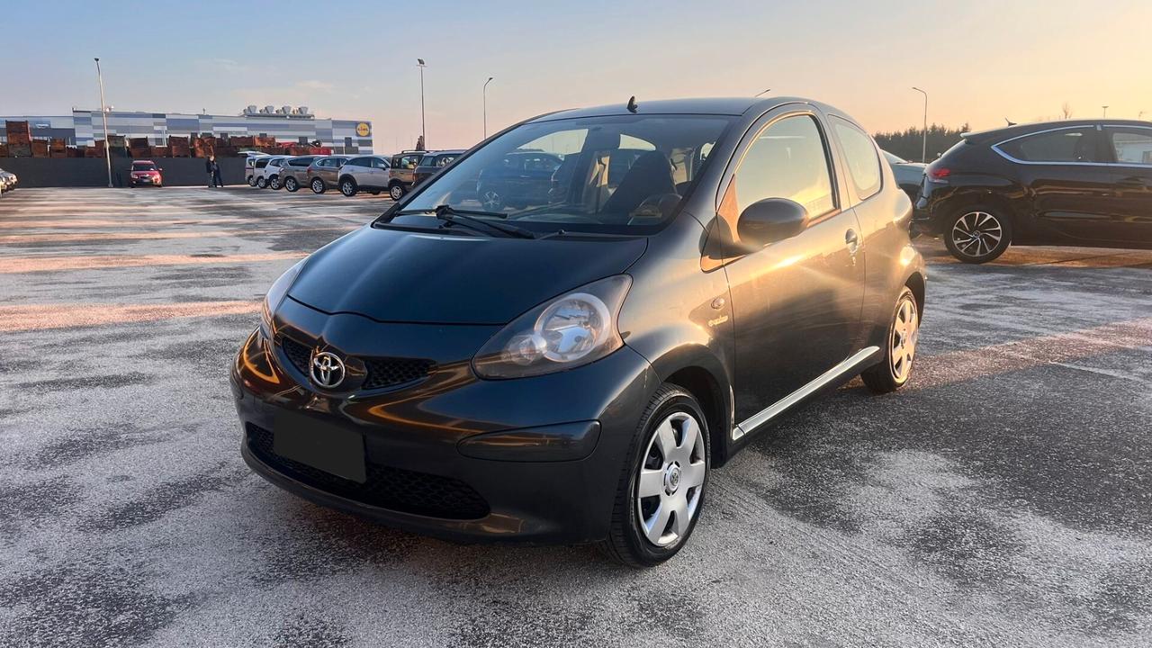 Toyota Aygo 1.0 12V VVT-i 3 porte