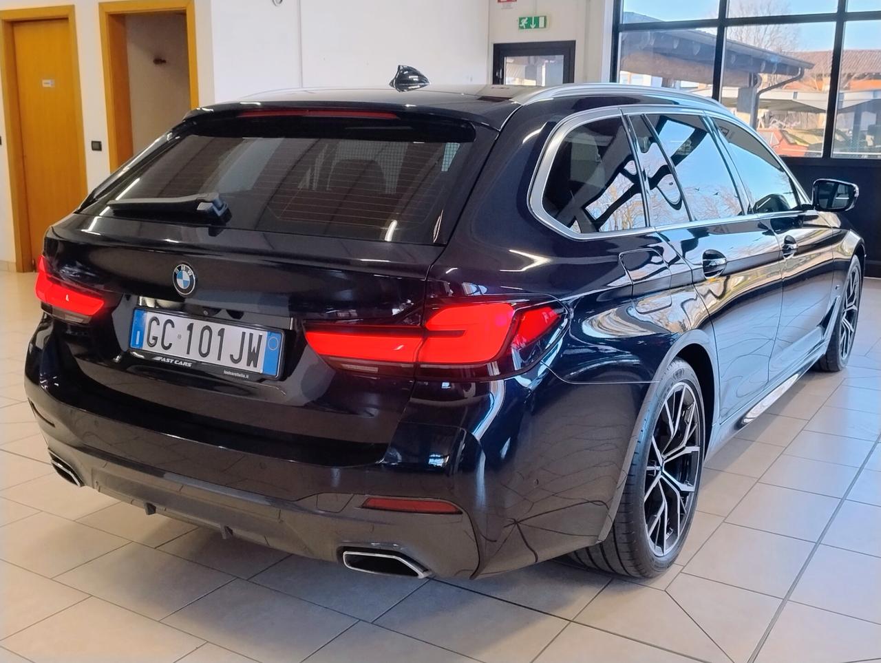 BMW 530d xDrive Touring MSPORT *COMFORT*LIVE*DRIVING