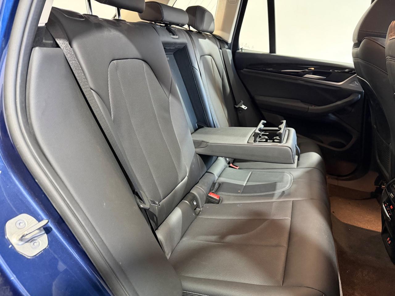 Bmw X3 sDrive18d 48V xLine PELLE/LED