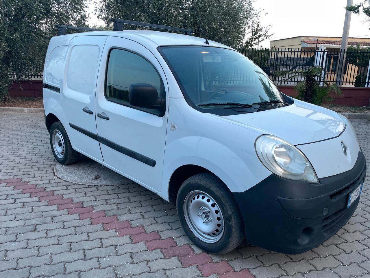 Renault KANGOO AUTOCARRO --KM CERTIFICATI IN FATTURA----
