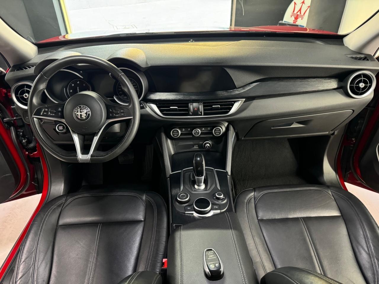 Alfa Romeo Stelvio 2.2 Turbodiesel 160 CV AT8 RWD