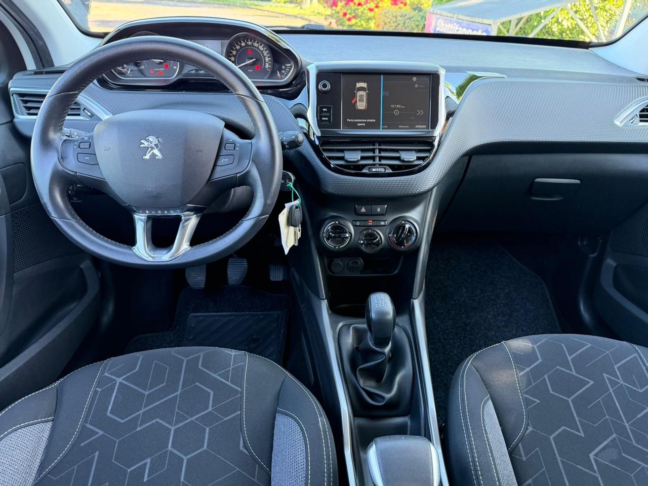Peugeot 2008 BlueHDi 75 Active my16