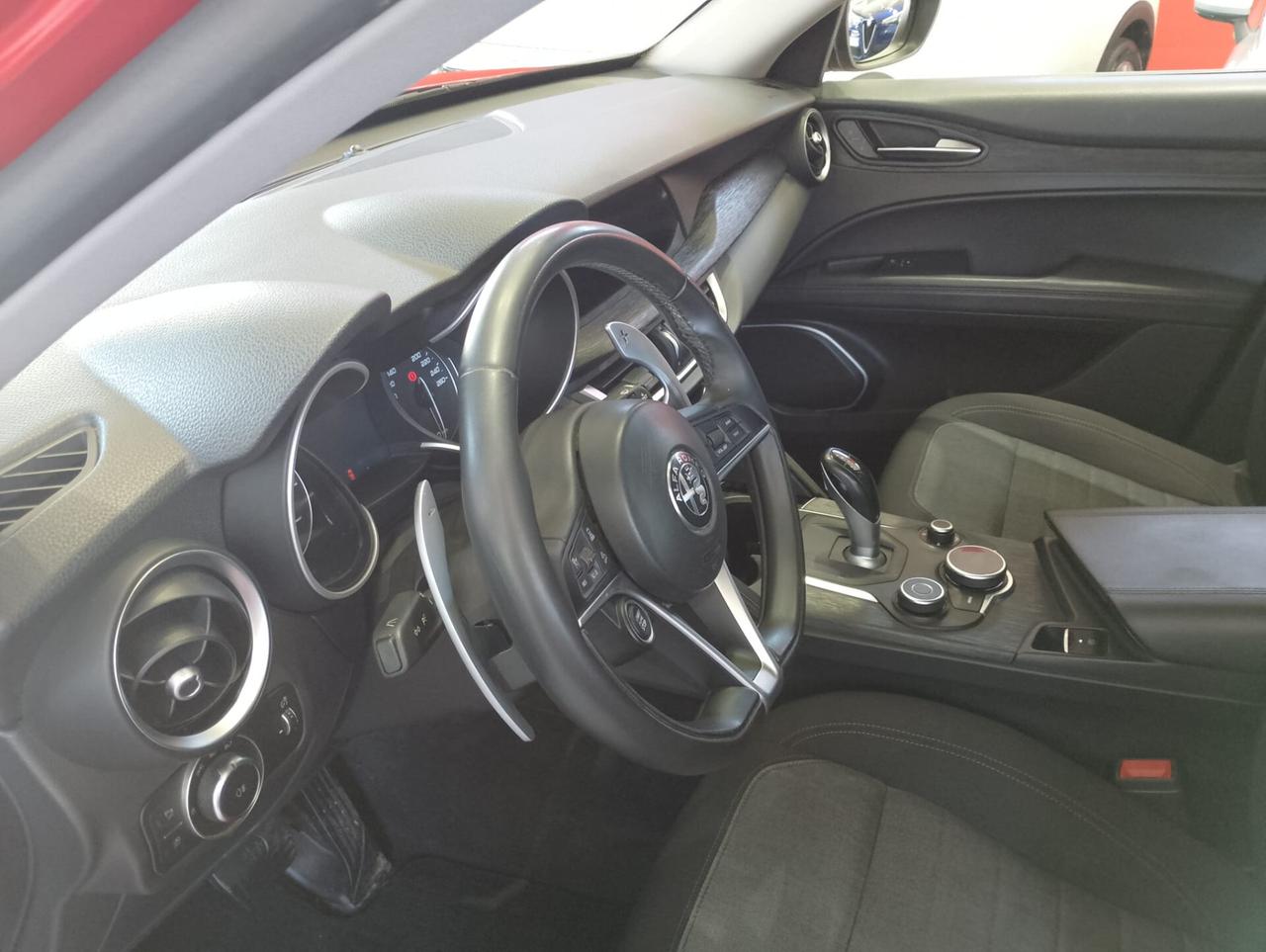 Alfa Romeo Stelvio 2.2 Turbo Diesel 160CV AT8 RWD Sport-Tech