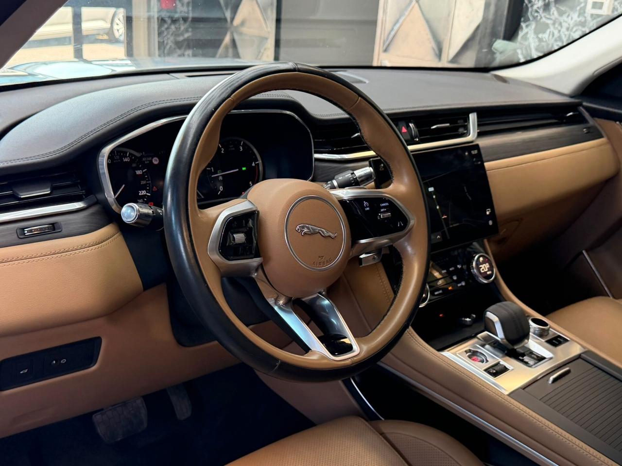 Jaguar F-Pace 2.0 D 204 CV AWD aut. R-Dynamic HSE