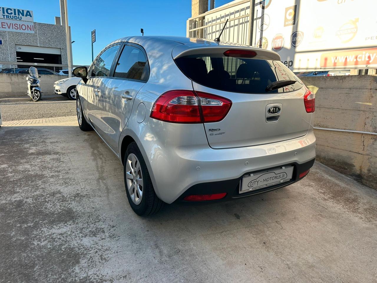Kia Rio 1.2 CVVT 5p. EX
