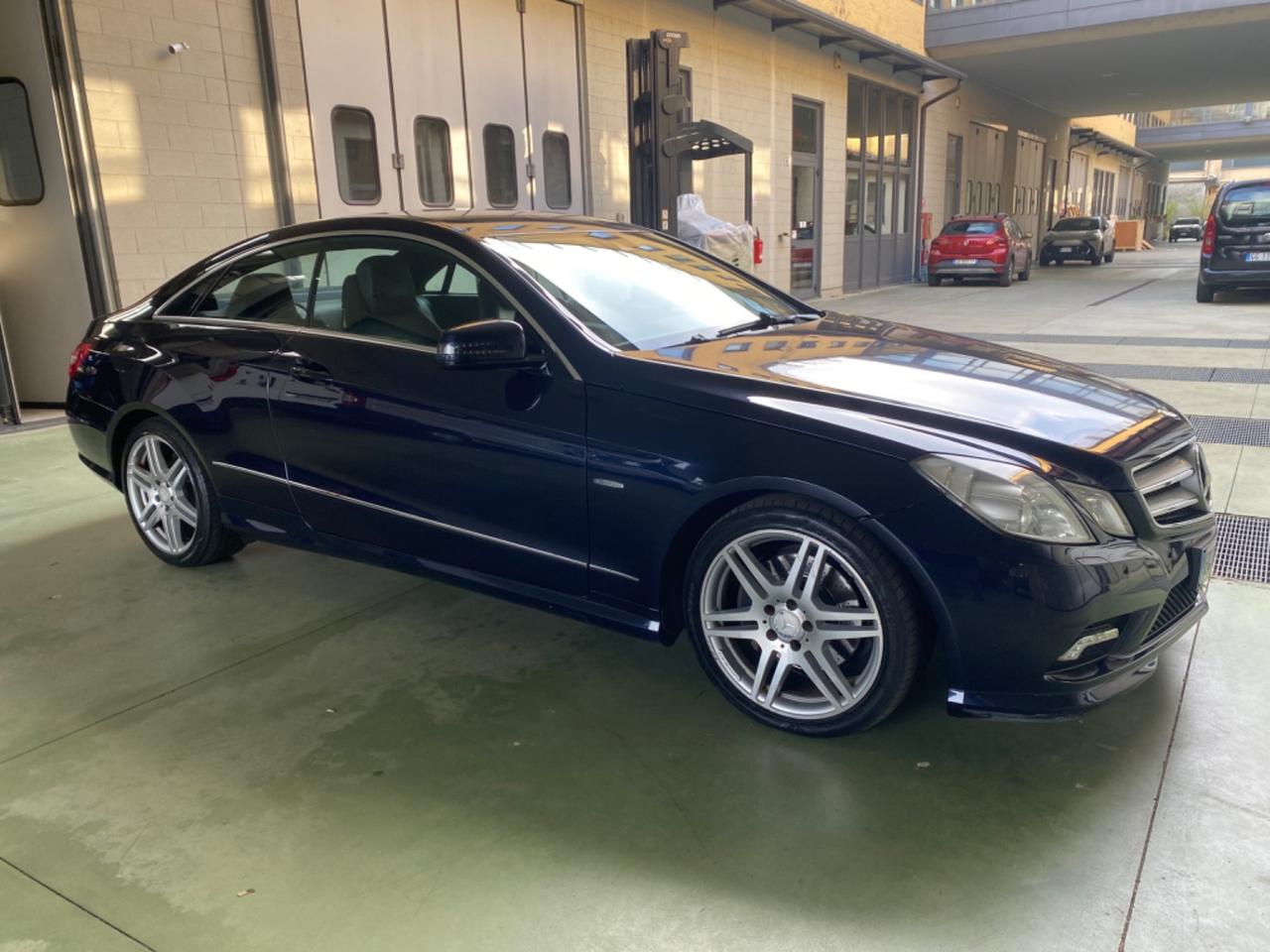 Mercedes-benz E 220 E 220 CDI Coupé BlueEFFICIENCY