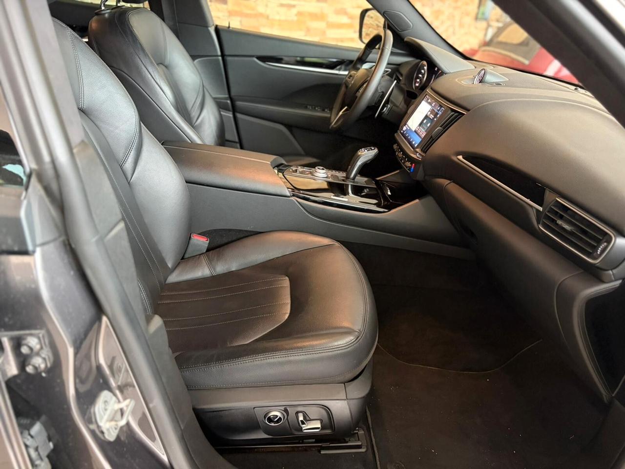 Maserati Levante V6 Diesel AWD Gransport