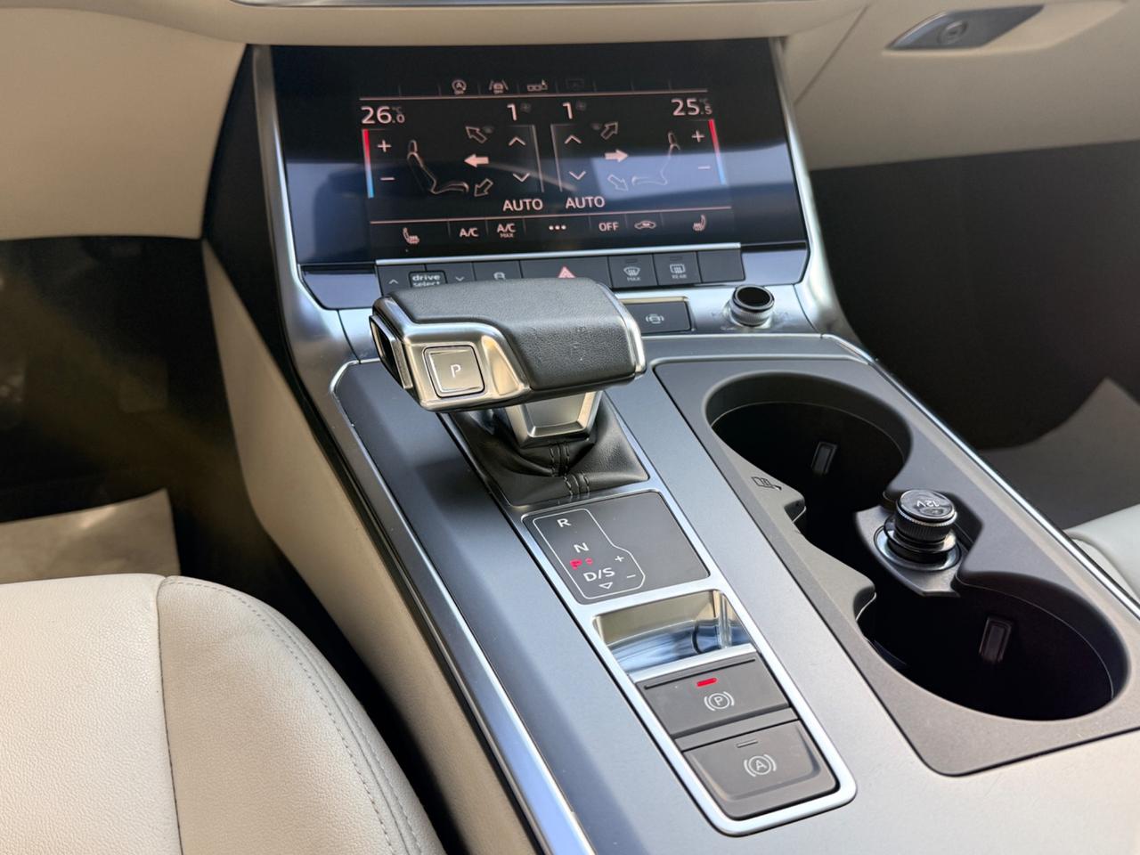 Audi A6 Avant 40 2.0 TDI S tronic Business