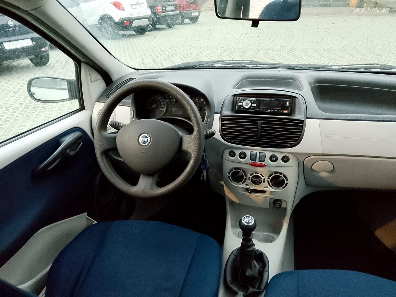Fiat Punto 1.2 Benzina-NEOPAT-125.000-2004