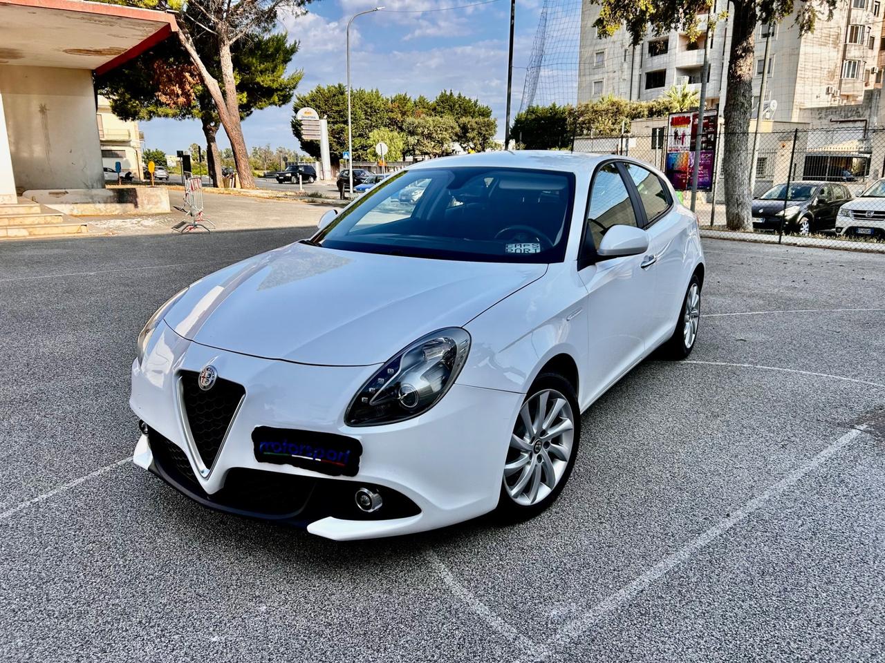 Alfa Romeo Giulietta 1.6 JTDm Automatica 120 CV