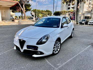 Alfa Romeo Giulietta 1.6 JTDm Automatica 120 CV