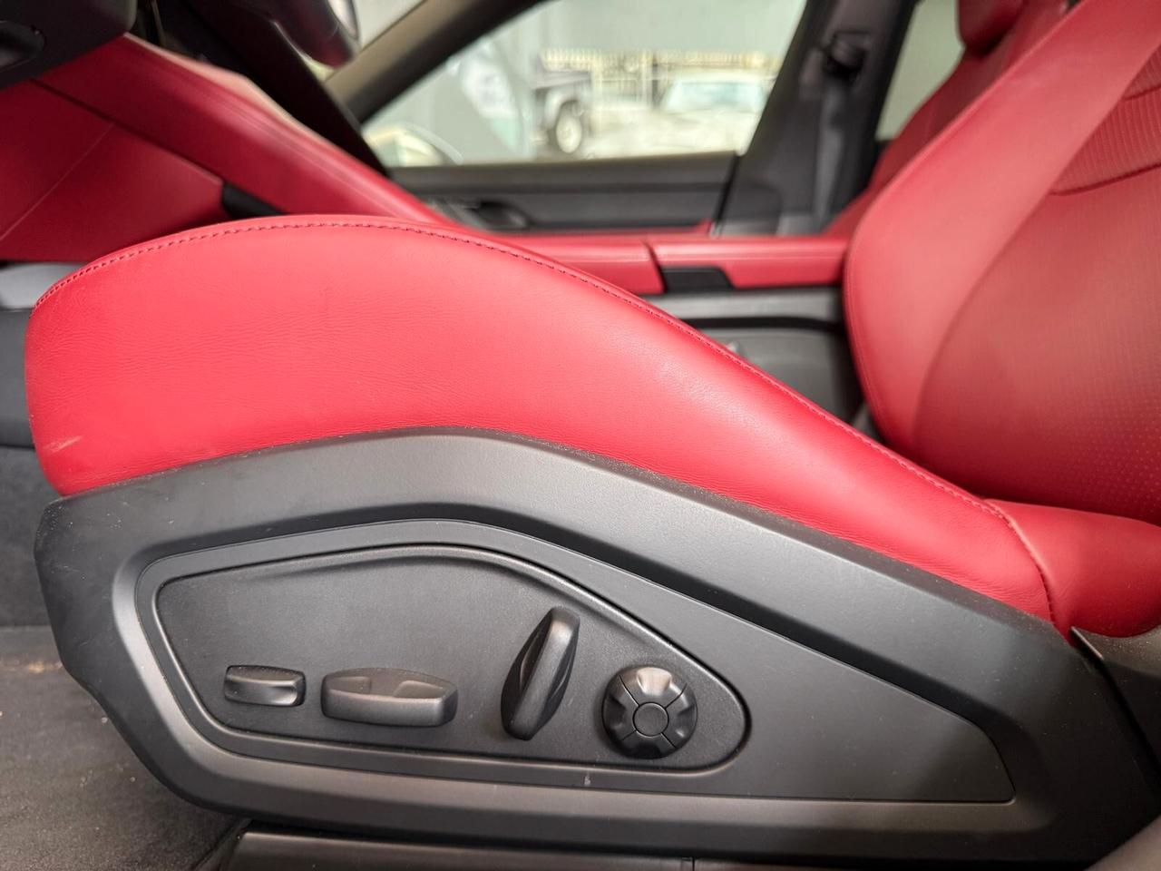 Porsche Taycan Performance Battery Plus 5p *TETTO PANO*