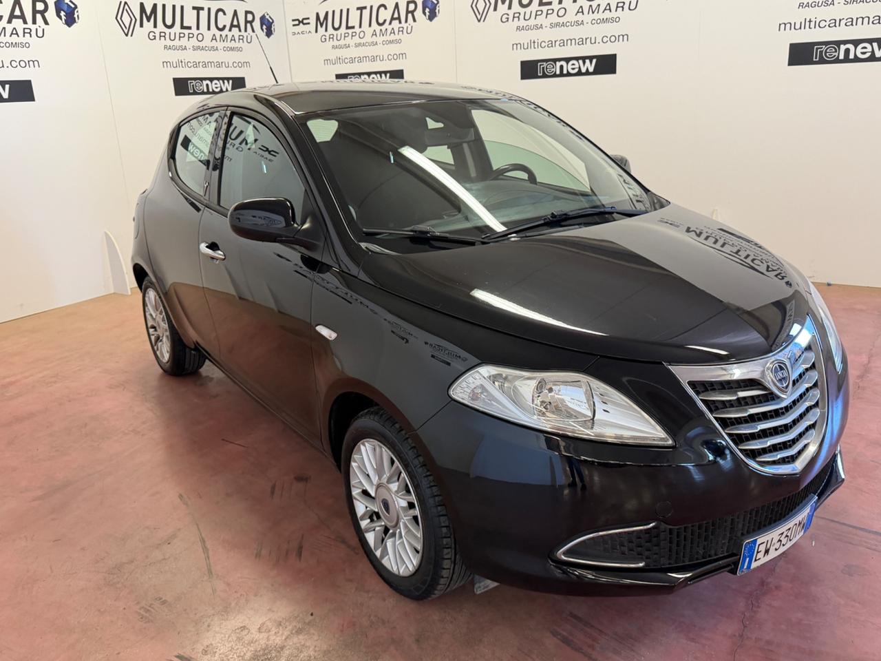 Lancia Ypsilon 1.2 69 CV 5 porte S&S Gold