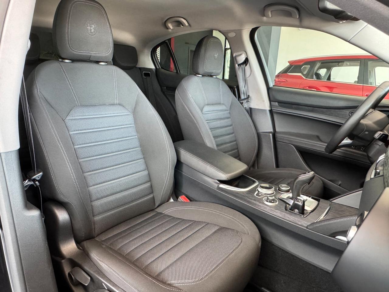 Alfa Romeo Stelvio 2.2 TD190CV Q4 Total Black-2021