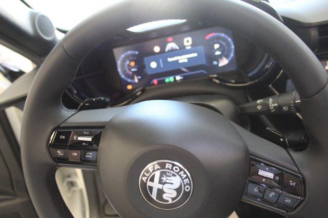 ALFA ROMEO Junior 1.2 145 CV Hybrid eDCT6 Speciale-KM0 TETTO APRIBLE