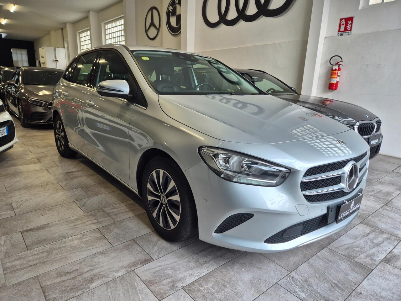 Mercedes-benz B 180 d Automatic Business Extra