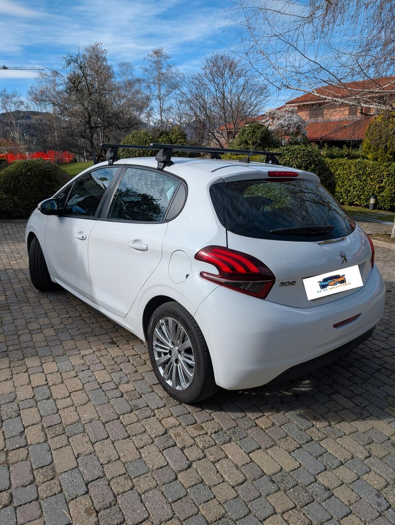 Peugeot 208 5 porte DISTRIBUZIONE FATTA