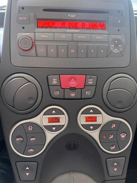 Fiat Panda 1.2 Emotion 60CV Benzina Neopatentati