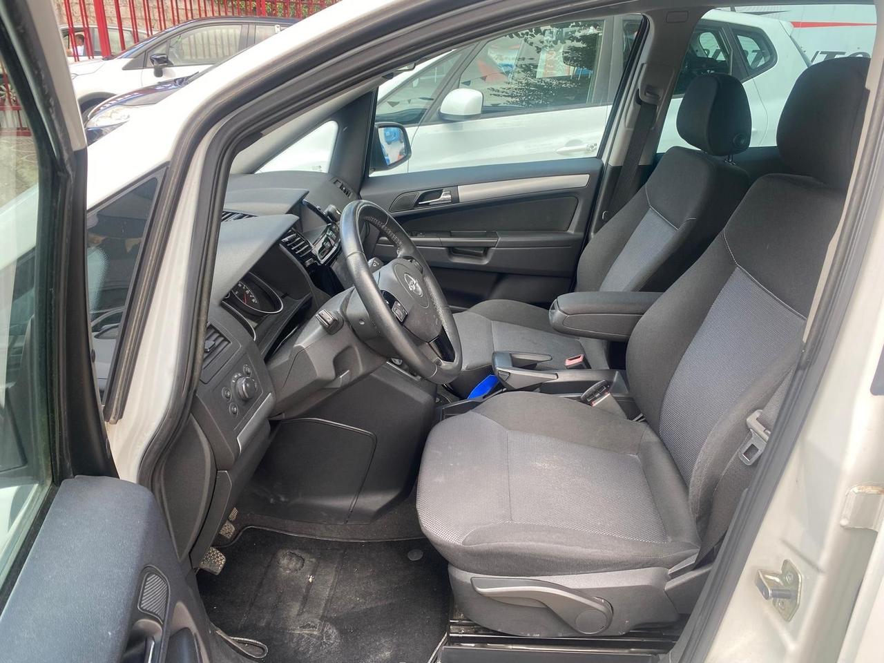 Opel Zafira 1.6 gpl
