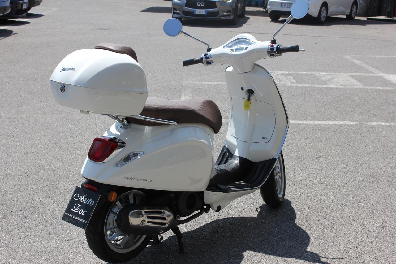 Piaggio Vespa 125 Primavera COME NUOVA