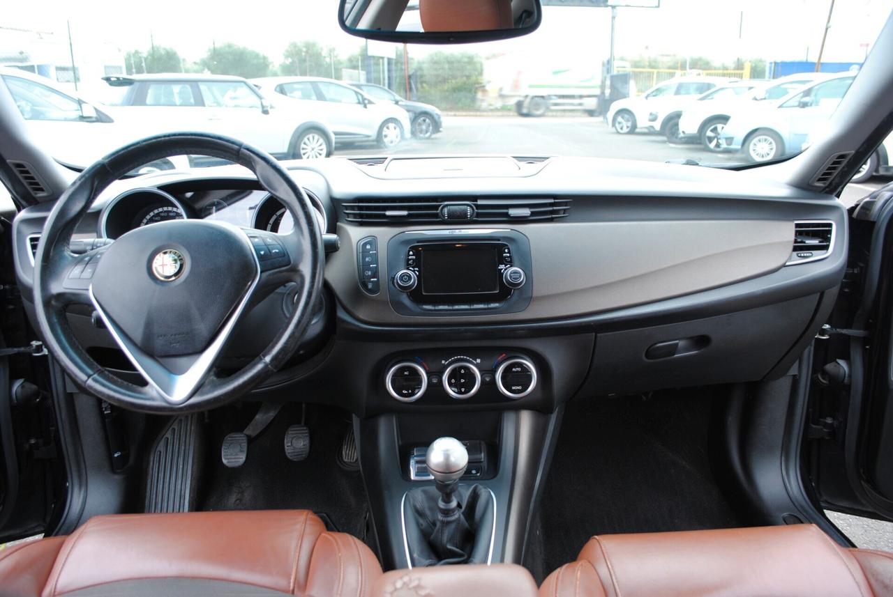 Alfa Romeo Giulietta 1.6 JTDm-2 105 CV Exclusive