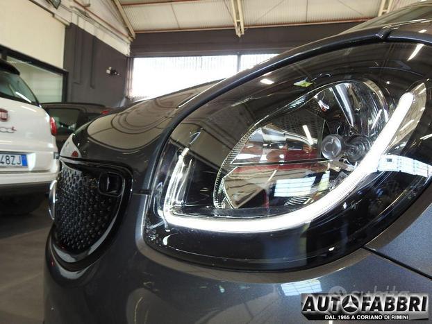 SMART - Forfour - 90 0.9 Turbo Panoramic Passion-