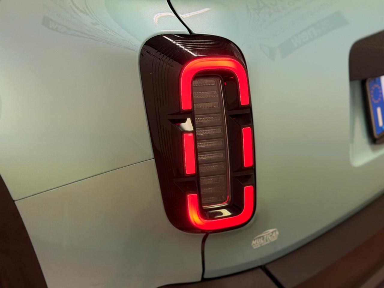 Renault 4 E-Tech Electric 150 CV Comfort Range Iconic