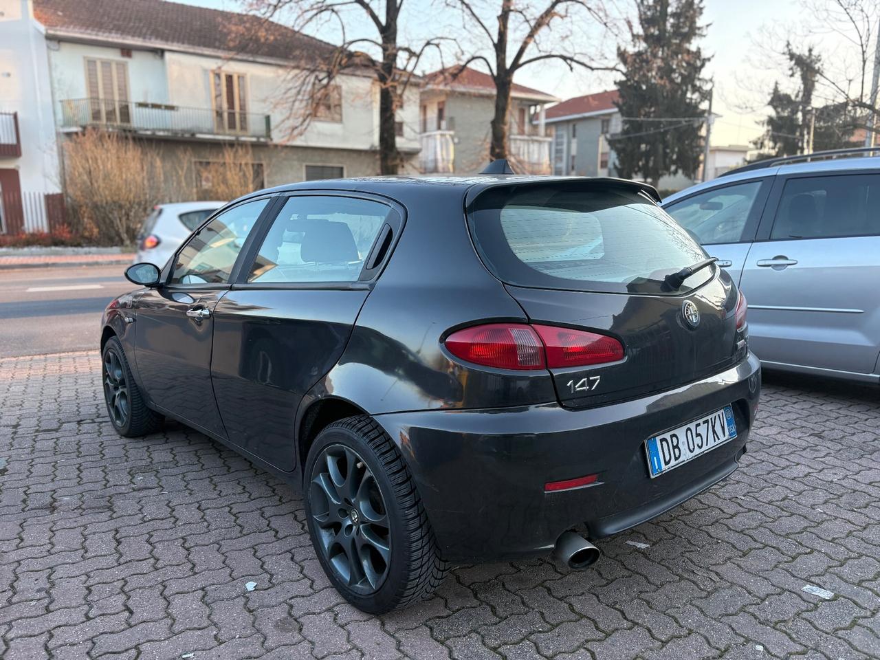 Alfa Romeo 147 1.9 JTD (120) 5 porte Progression