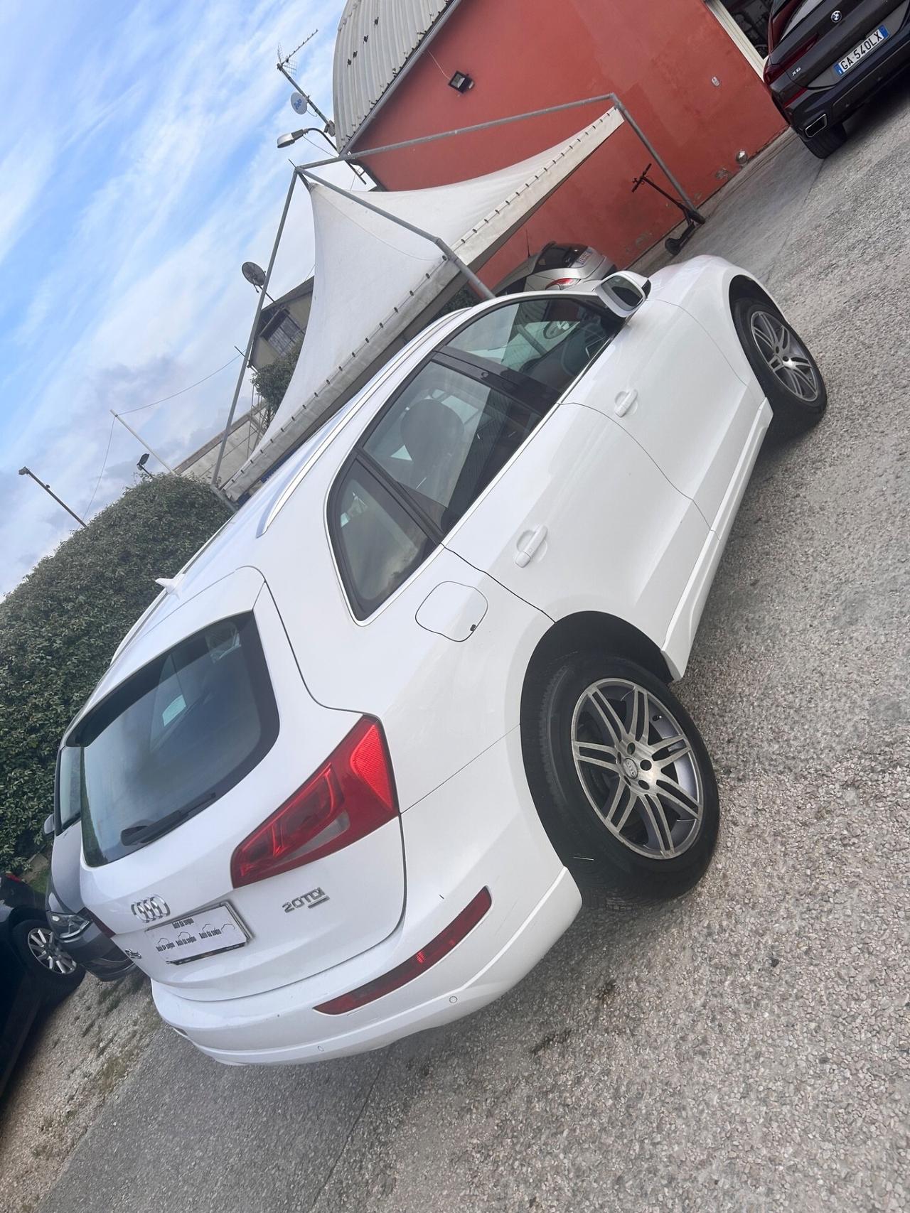 Audi Q5 2.0 TDI 170 CV quattro