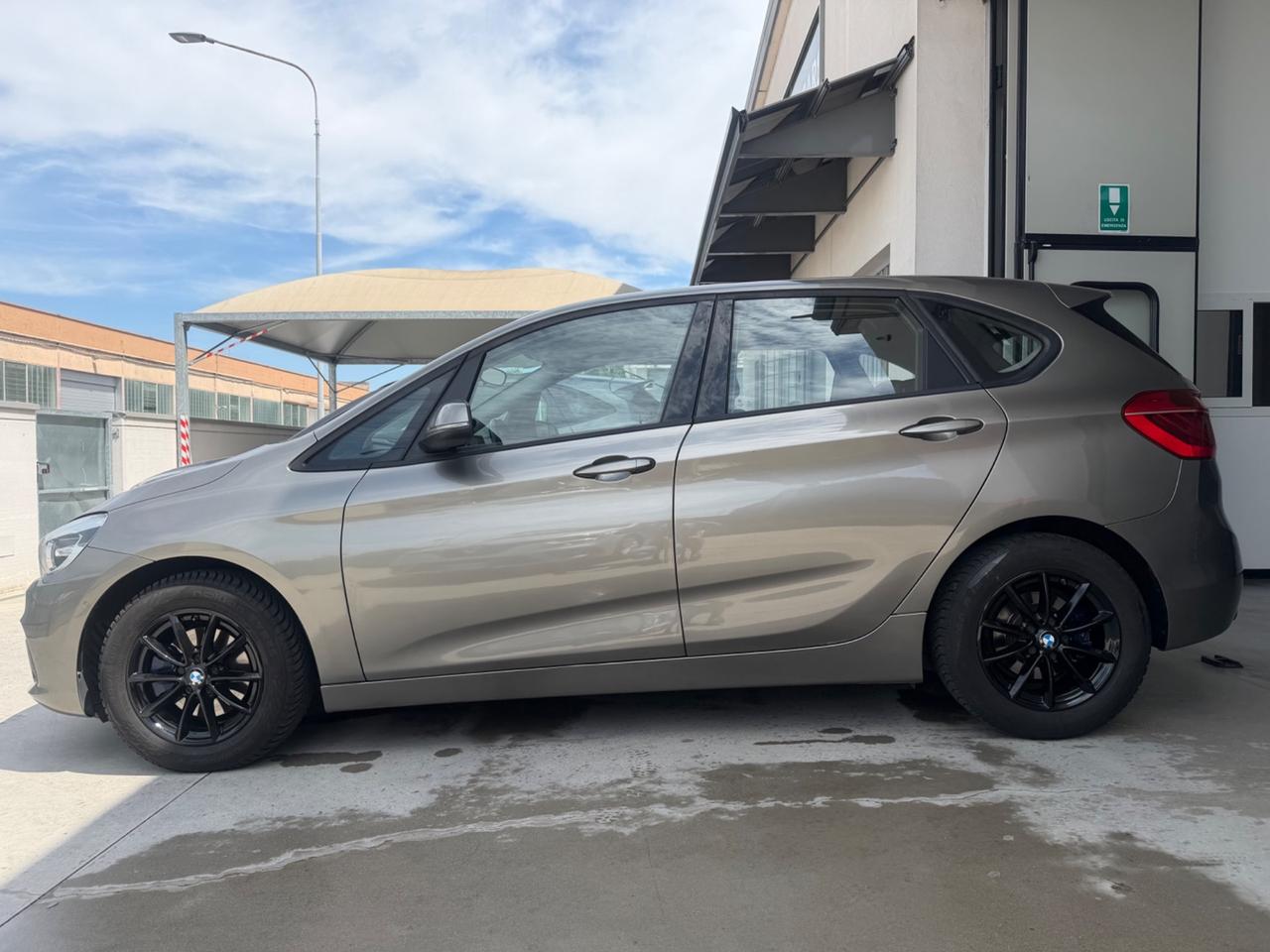 Bmw 218d Active Tourer Luxury