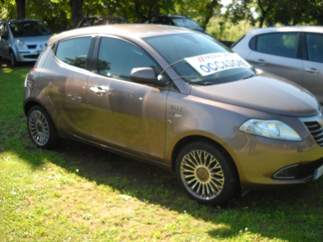 Lancia Ypsilon 1.2 69 CV 5 porte Elle