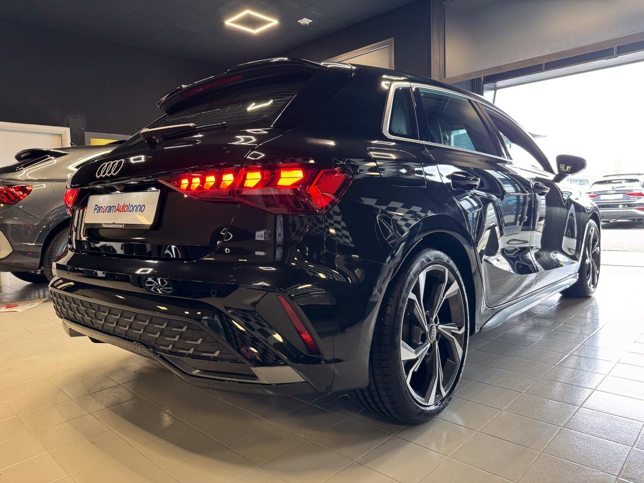 AUDI A3 4ª serie A3 SPB 35 TDI S tronic S line...