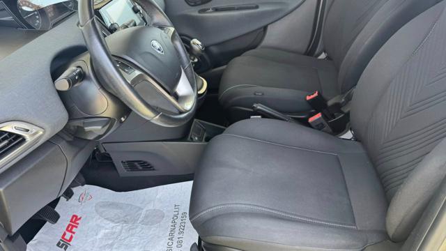 LANCIA Ypsilon 1.0 FireFly 5 porte S&S Hybrid Gold