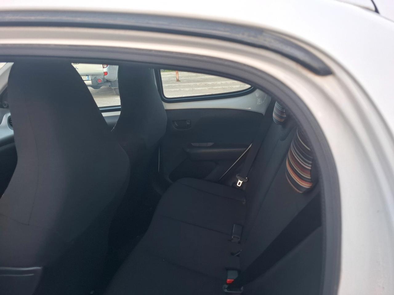 Citroen C1 Airscape PureTech 82 5 porte Feel anno 2016