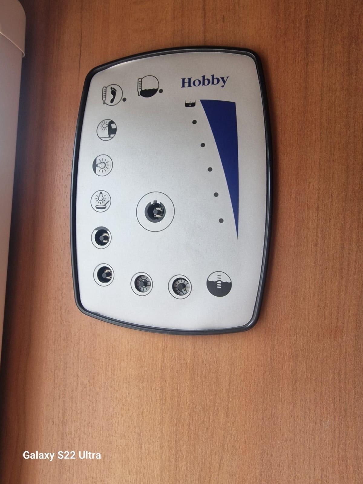 Hobby la Vita Caravan del 2010 in saldo 695