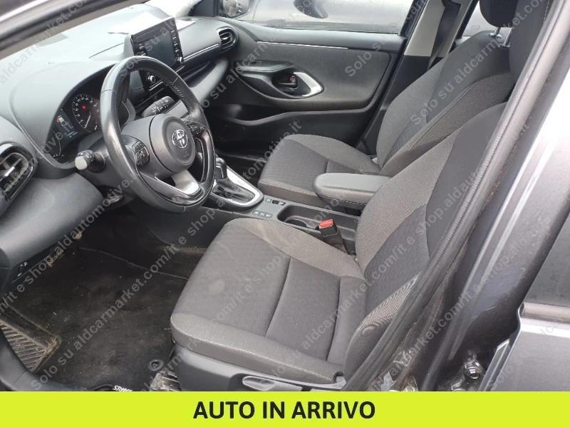 Toyota Yaris 1.5 VVT-iE Hybrid Business E-CVT