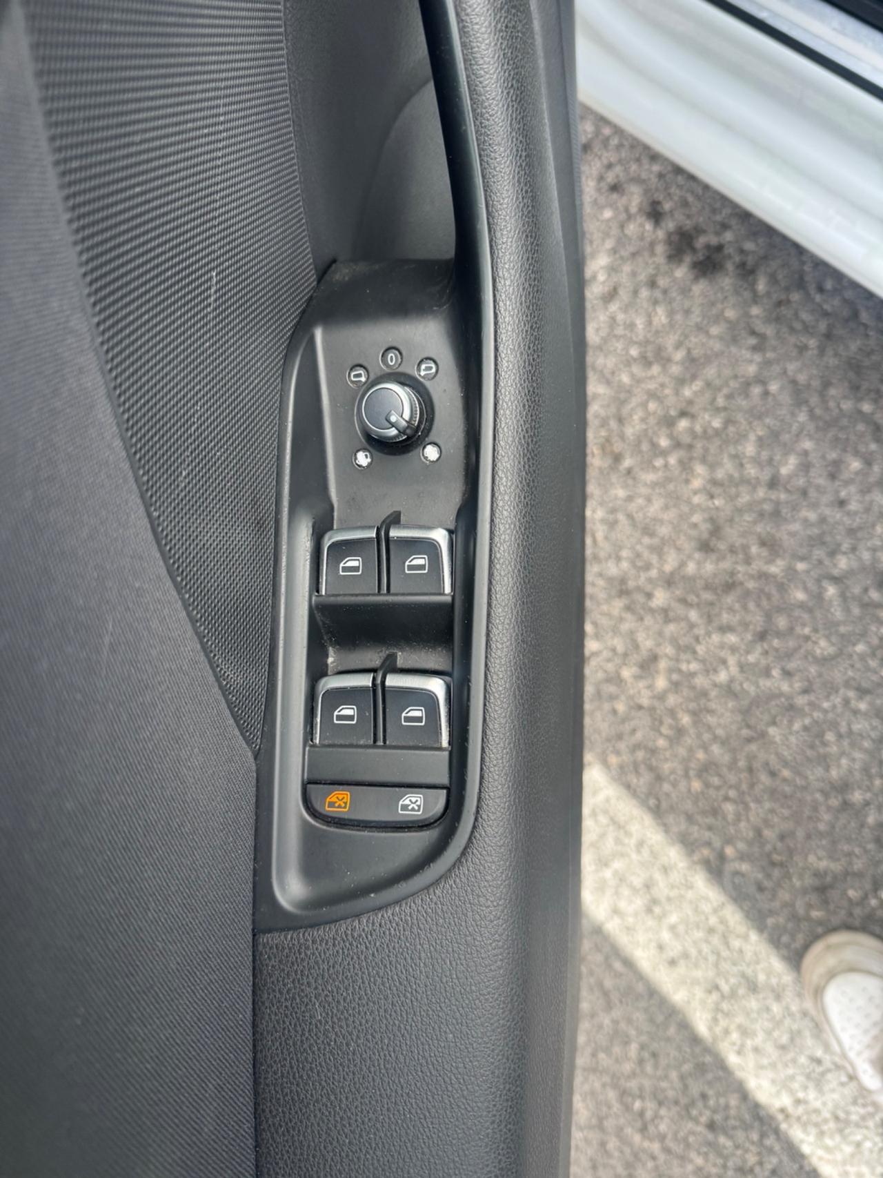 Audi A3 1.6 TDI clean diesel S tronic Ambiente