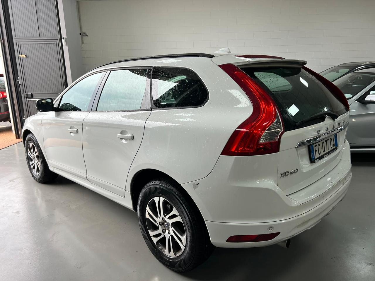 Volvo XC 60 XC60 D5 AWD Kinetic