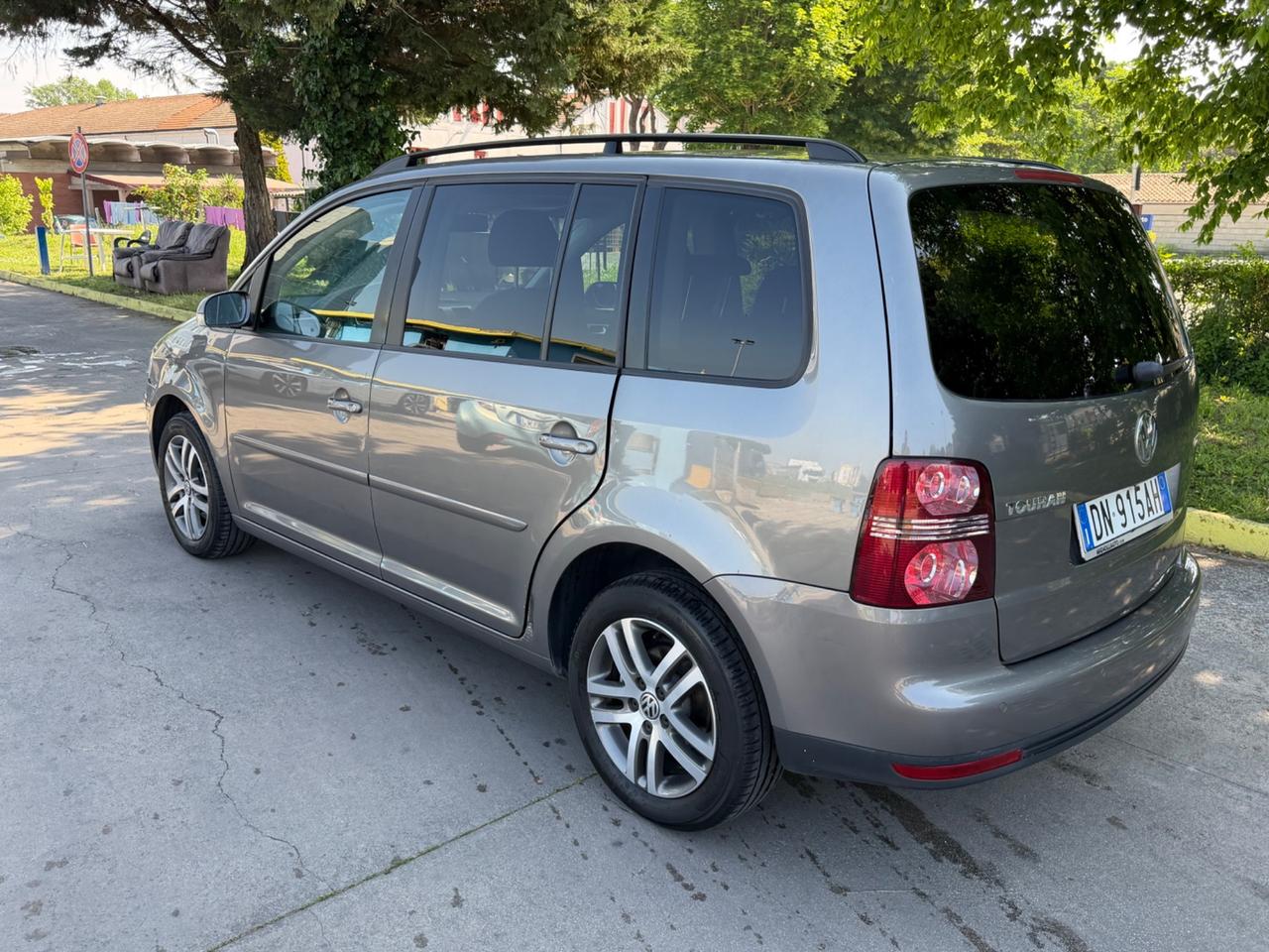 Volkswagen Touran 1.9 TDI 105CV DPF DSG Trendline