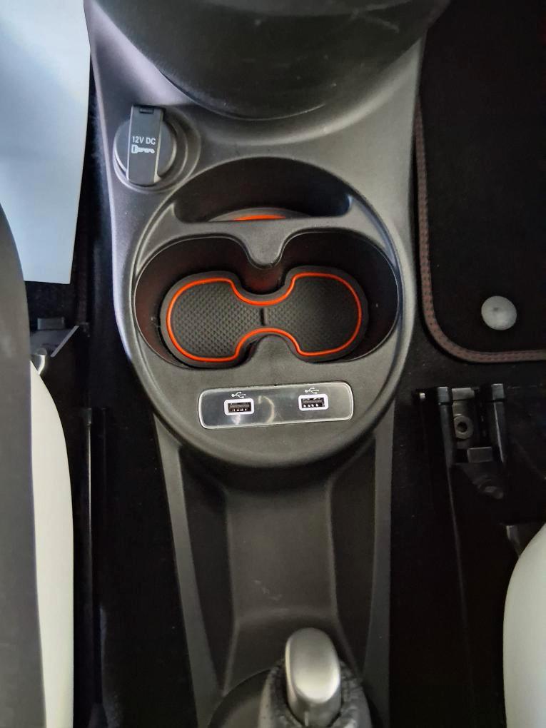 ABARTH 695 1.4 TURBO T-JET ESSEESSE 180 CV