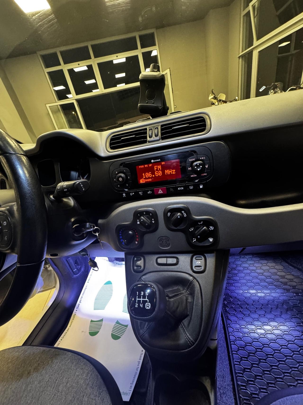 FIAT PANDA 900 T AIR NATURAL POWER LOUNGE