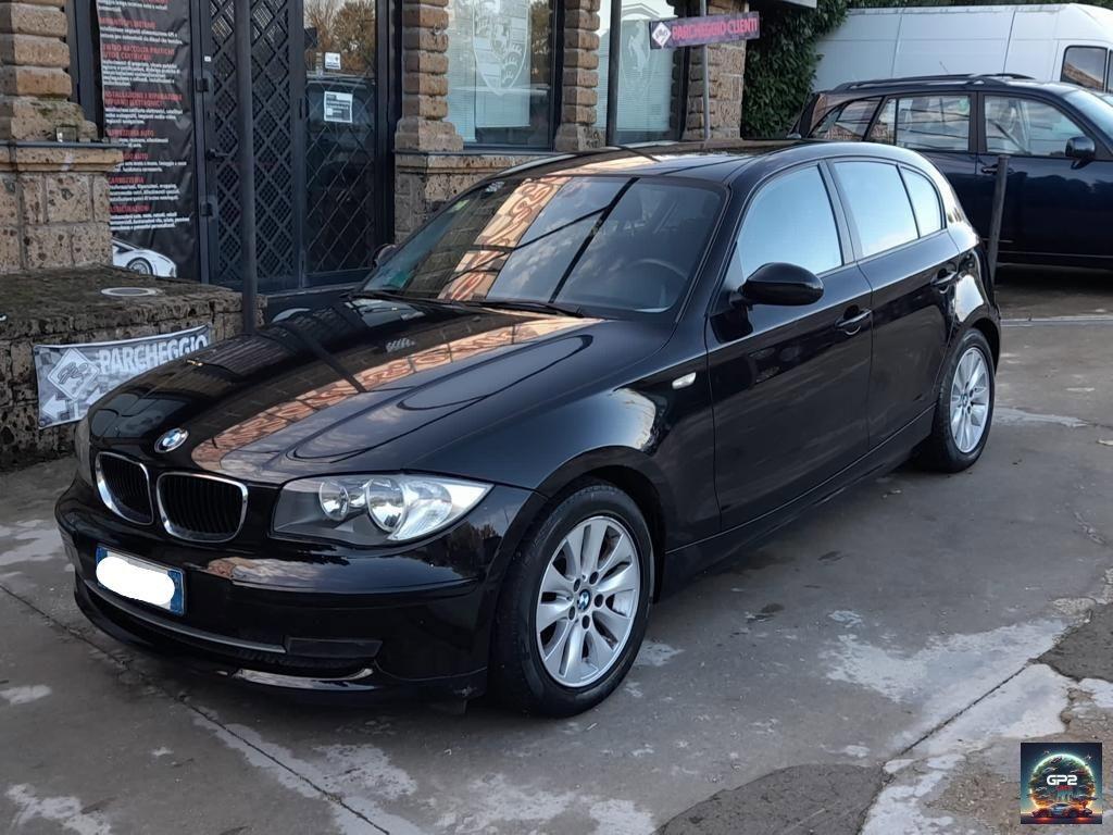 BMW Serie 1 120d 5 porte Futura DPF