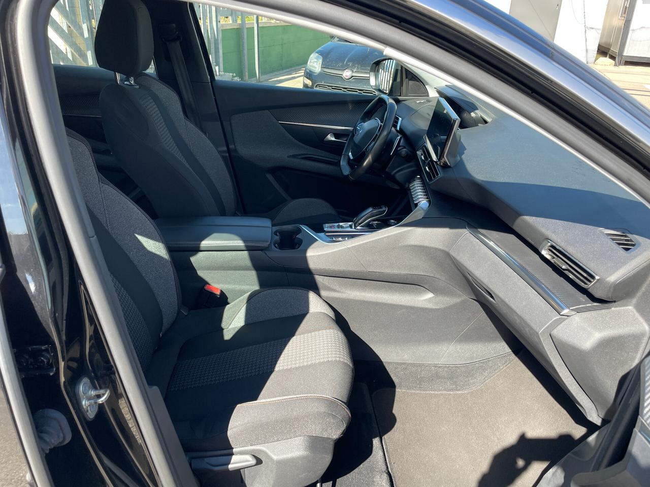 Peugeot 3008 1.5 BlueHDi 130cv EAT8 Active Business-NAVIGATORE-RETROCAMERA