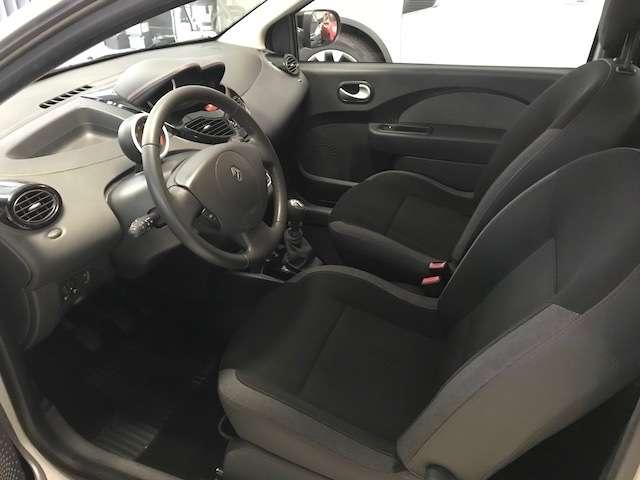 Renault Twingo Twingo 1.2 16v Privilege / BEN TENUTA